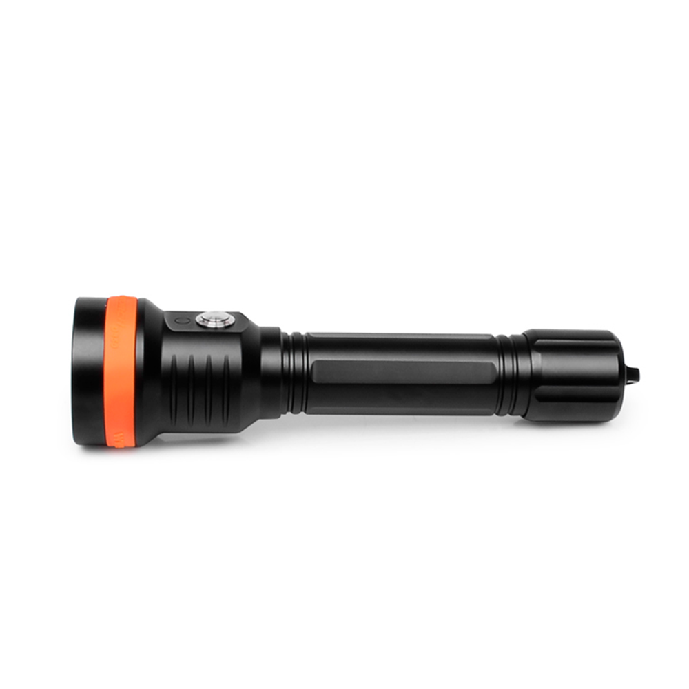 D850